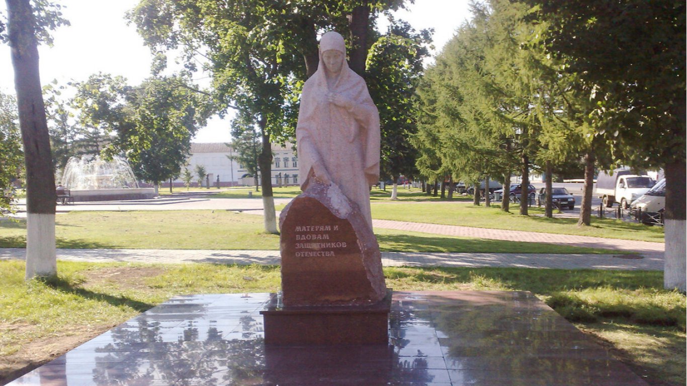 В городе Бронницы установлен новый памятник