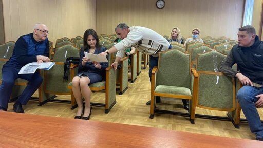 Вчера в актовом зале администрации города собралась рабочая группа депутатов, для проработки вопросов которые будут выноситься на предстоящий Совет 26 марта.