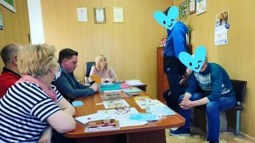 В 22.00 ваши дети должны быть дома