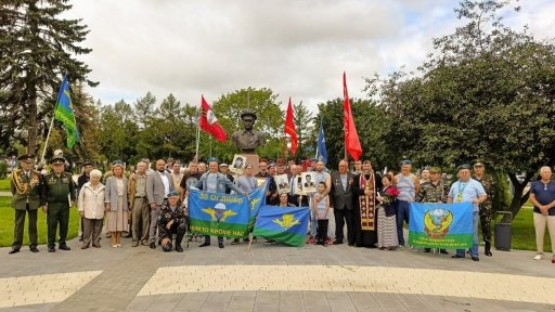 2 августа состоялся торжественный митинг, посвященный Дню Воздушно-десантных войск